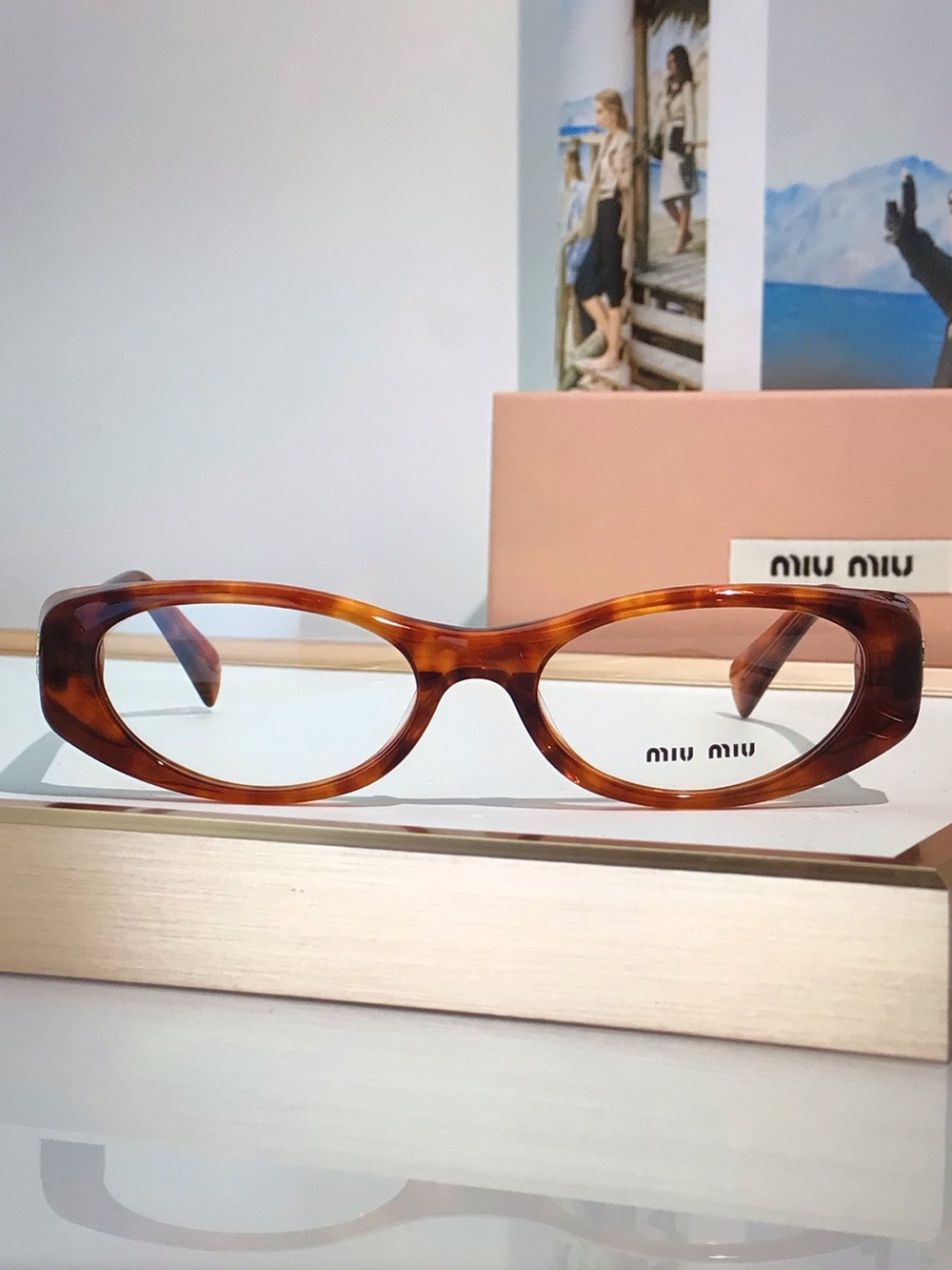 Miu Miu Brown Tortoiseshell Cat-Eye Sunglasses - Picture 2 of 6